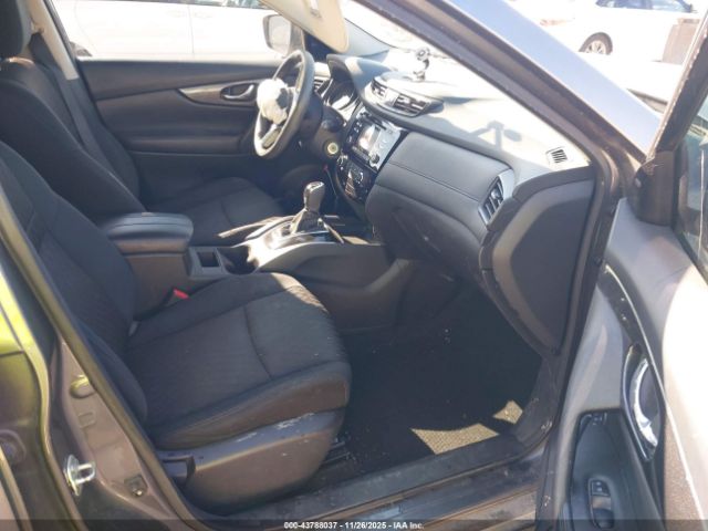 2017 NISSAN ROGUE 5N1AT2MT9HC860433 Photo 4