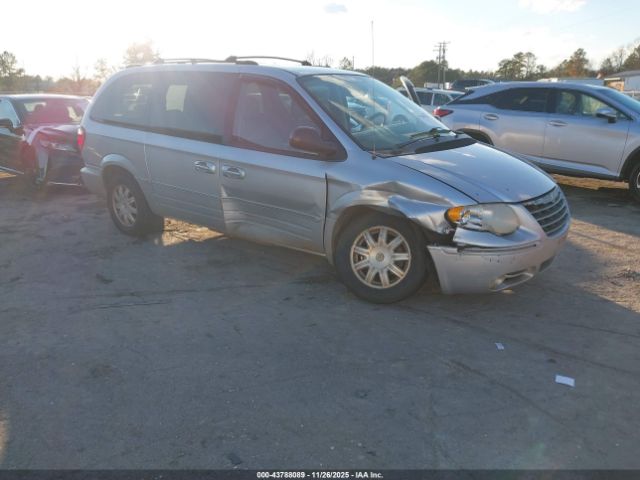 2005 CHRYSLER TOWN & COUNTRY 2C8GP54L55R418660