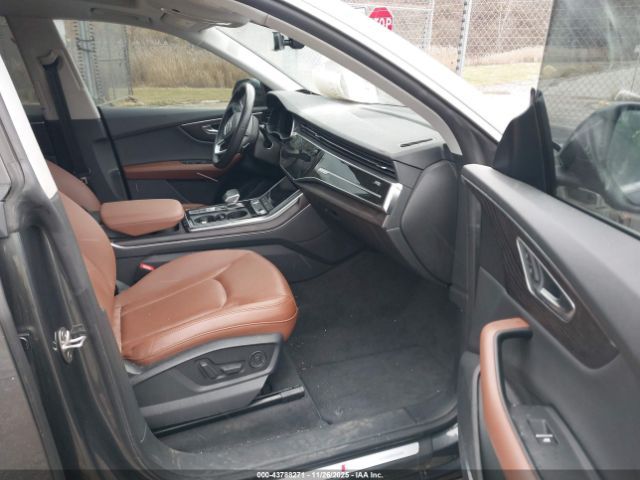 2022 AUDI Q8 WA1EVBF16ND029452 Photo 4