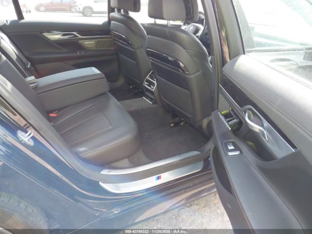 2019 BMW 740I WBA7E4C52KGV70006 Photo 7