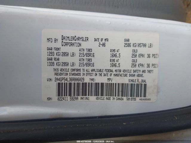 2006 CHRYSLER TOWN & COUNTRY 2A4GP54L36R806029 Photo 8