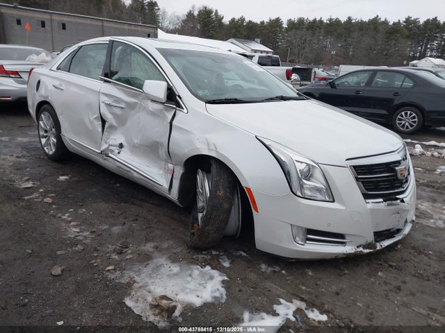 2016 CADILLAC XTS 2G61N5S38G9104832 Photo 0