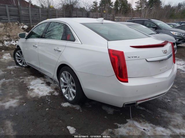 2016 CADILLAC XTS 2G61N5S38G9104832 Photo 2