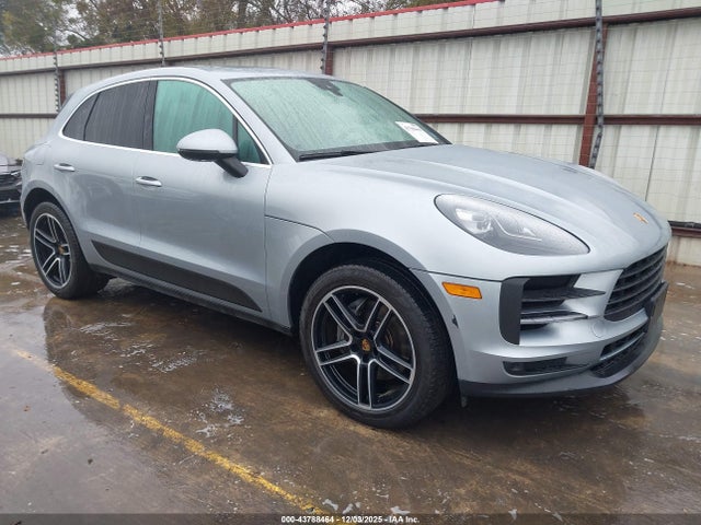 2019 PORSCHE MACAN WP1AB2A56KLB33365 Photo 0