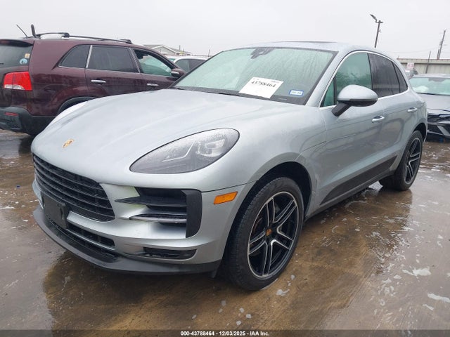 2019 PORSCHE MACAN WP1AB2A56KLB33365 Photo 1
