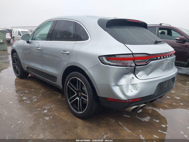 2019 PORSCHE MACAN WP1AB2A56KLB33365 Photo 2