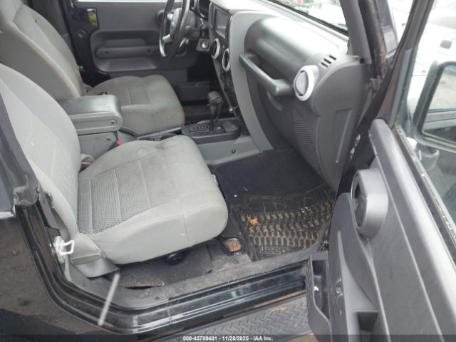 2008 JEEP WRANGLER 1J4FA54188L610465 Photo 4