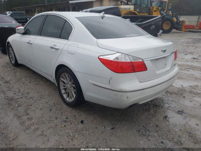 2011 HYUNDAI GENESIS KMHGC4DE9BU135181 Photo 2