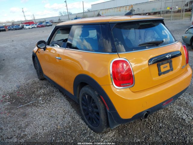 2017 MINI HARDTOP WMWXP5C36H2G60718 Photo 2