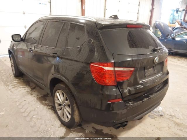 2013 BMW X3 5UXWX9C5XD0A19051 Photo 2