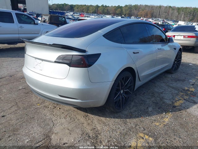 2018 TESLA MODEL 3 5YJ3E1EA0JF006129 Photo 3