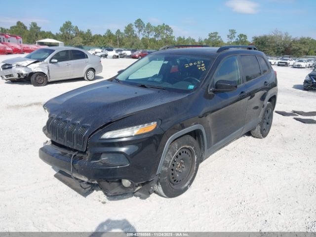 2015 JEEP CHEROKEE 1C4PJLCB4FW723043 Photo 1