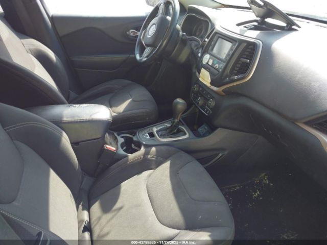 2015 JEEP CHEROKEE 1C4PJLCB4FW723043 Photo 4