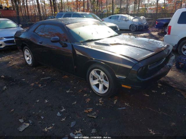2013 DODGE CHALLENGER 2C3CDYAG6DH574104