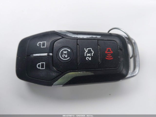 2016 FORD MUSTANG 1FA6P8TH6G5266051 Photo 10