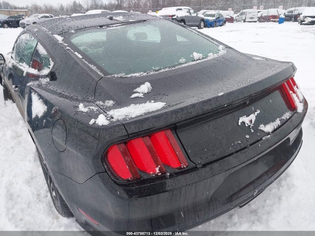 2016 FORD MUSTANG 1FA6P8TH6G5266051 Photo 2