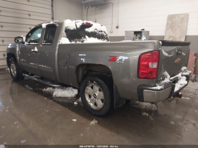 2012 CHEVROLET SILVERADO 1500 1GCRKSE76CZ239281 Photo 2