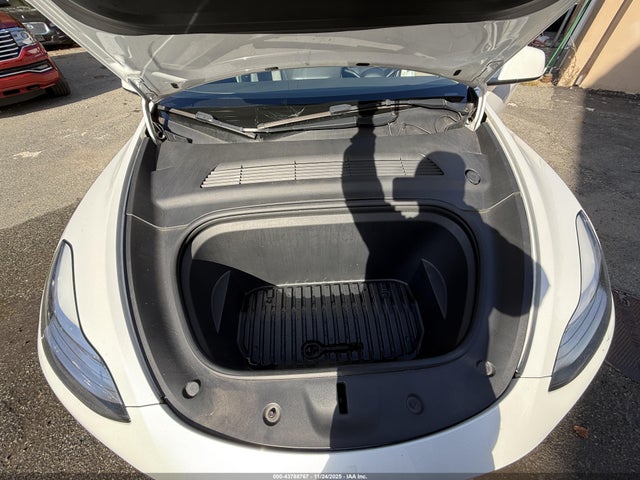 43788767 :رقم المزاد ، 5YJYGDEE5MF295078 vin ، 2021 Tesla Model Y Long Range Dual Motor All-wheel Drive مزاد بيع