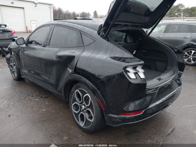 2022 FORD MUSTANG MACH-E 3FMTK4SE6NMA25699 Photo 2