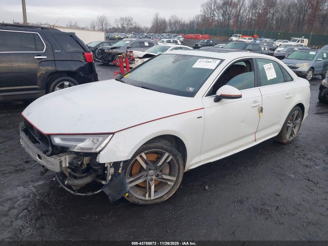 2017 AUDI A4 WAUENAF40HN068463 Photo 1