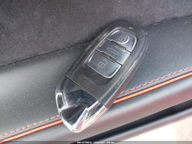 ZHWUF4ZF5LLA14214 Lamborghini HURACAN EVO