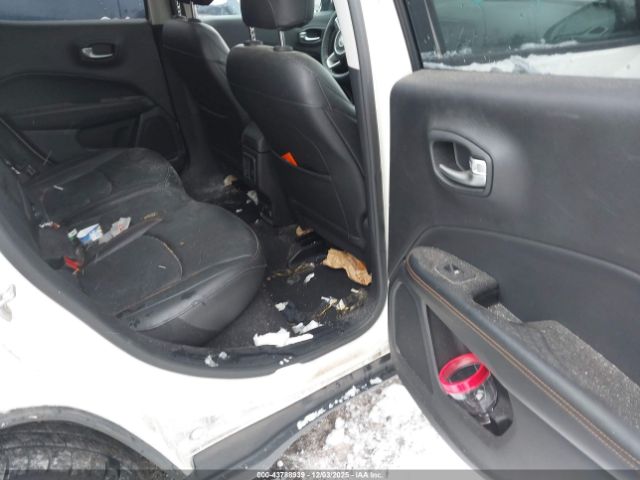 2019 JEEP COMPASS 3C4NJCCB6KT654959 Photo 7