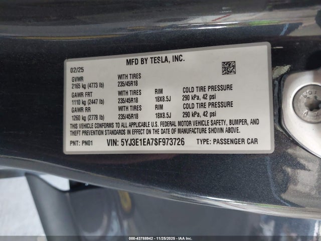 2025 TESLA MODEL 3 5YJ3E1EA7SF973726 Photo 8