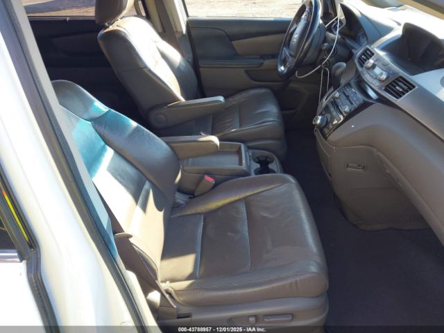 2011 HONDA ODYSSEY 5FNRL5H93BB053052 Photo 4