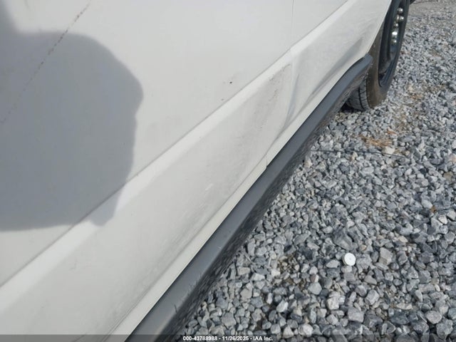 2004 MITSUBISHI OUTLANDER JA4LX31F34U005764 Photo 5