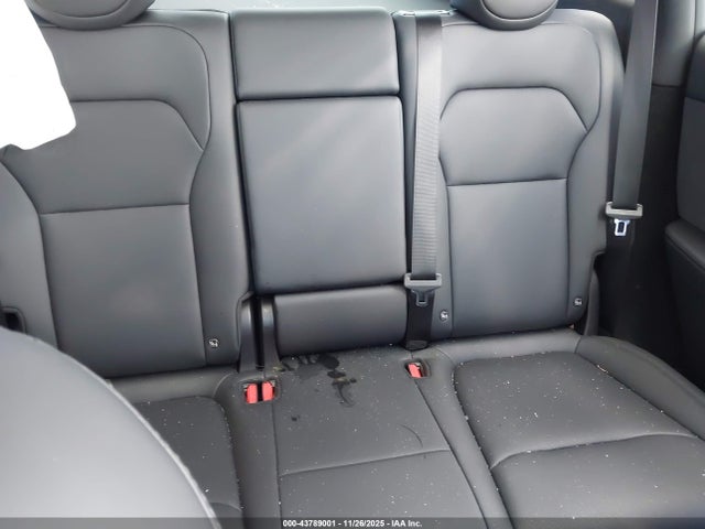 2026 TESLA MODEL Y 7SAYGDEEXTA501042 Photo 7