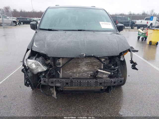 Продаж на аукціоні авто 2017 Dodge Grand Caravan Gt, vin: 2C4RDGEG7HR674738, номер лоту: 43789058