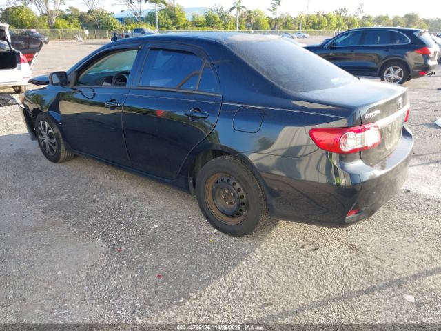 2013 TOYOTA COROLLA 5YFBU4EE7DP170571 Photo 2