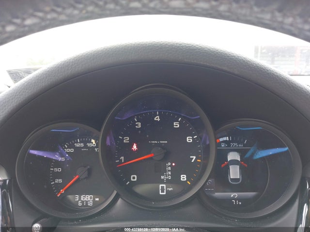2021 PORSCHE MACAN WP1AA2A59MLB12628 Photo 6