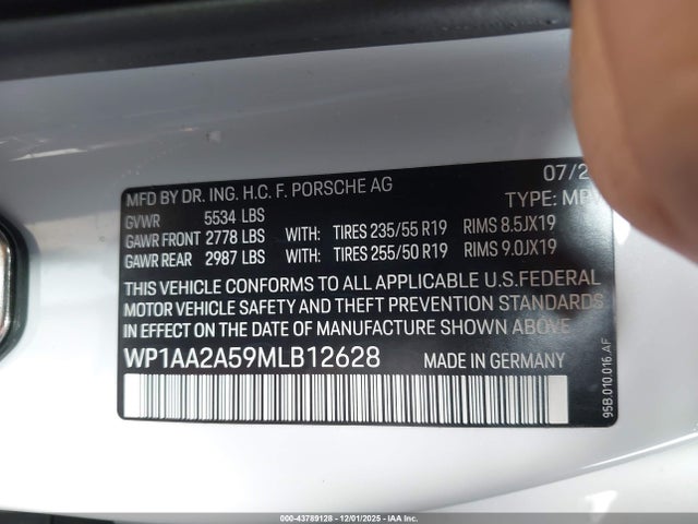 2021 PORSCHE MACAN WP1AA2A59MLB12628 Photo 8