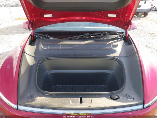 2026 TESLA MODEL Y 7SAYGDEE2TA396643 Photo 9