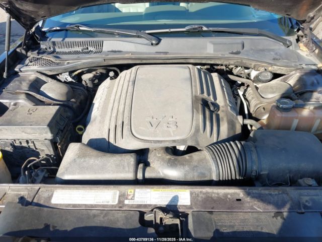 2010 CHRYSLER 300C 2C3CA6CT7AH145315 Photo 9