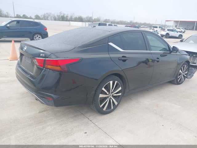 1N4BL4CV0LN311326 Nissan Altima Sr Fwd