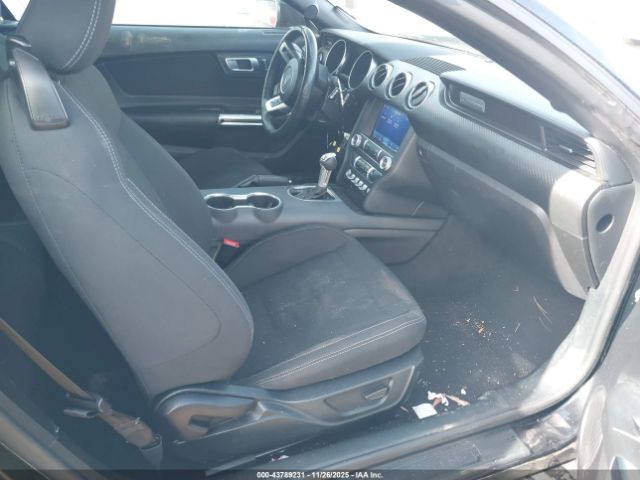 2022 FORD MUSTANG 1FATP8UH4N5142004 Photo 4