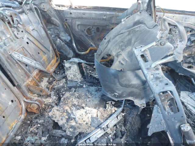 2012 LINCOLN MKZ 3LNHL2GC9CR820776 Photo 7