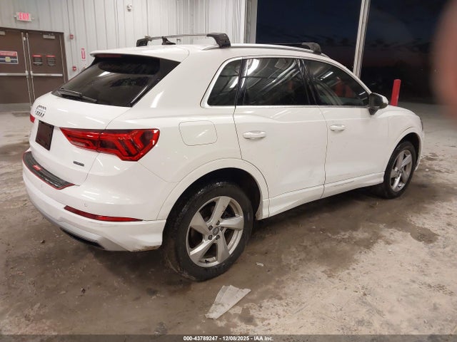 2020 AUDI Q3 WA1AECF3XL1075421 Photo 3