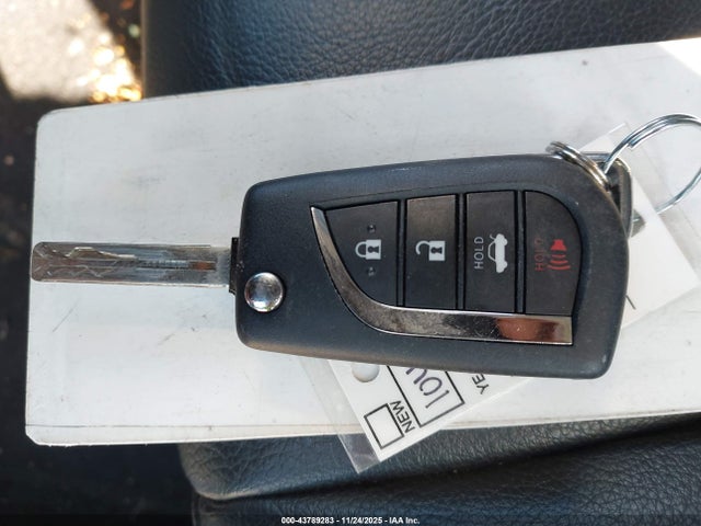 Продаж на аукціоні авто 2018 Toyota Camry Se, vin: 4T1B11HK4JU146747, номер лоту: 43789283