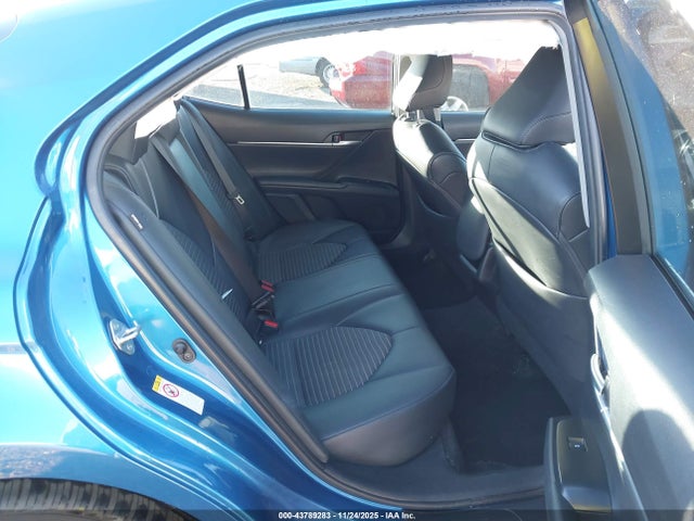 Продаж на аукціоні авто 2018 Toyota Camry Se, vin: 4T1B11HK4JU146747, номер лоту: 43789283