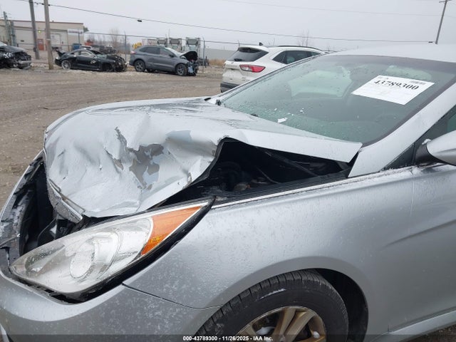 5NPEB4AC9EH859565 Hyundai SONATA GLS
