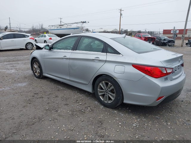 5NPEB4AC9EH859565 Hyundai SONATA GLS