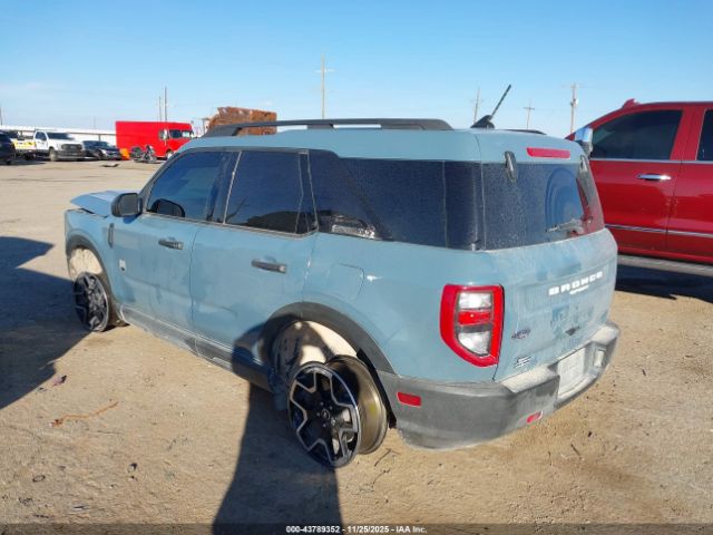 2021 FORD BRONCO SPORT 3FMCR9B62MRA68164 Photo 2