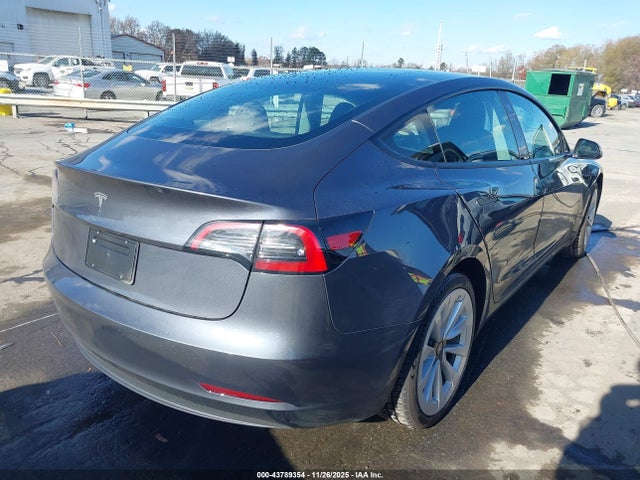 2023 TESLA MODEL 3 5YJ3E1EA8PF638210 Photo 3