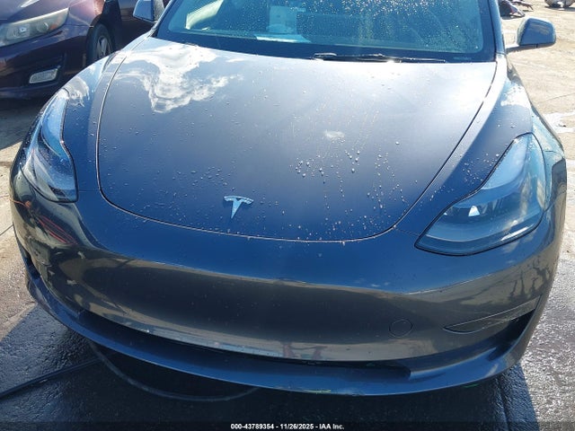 2023 TESLA MODEL 3 5YJ3E1EA8PF638210 Photo 5