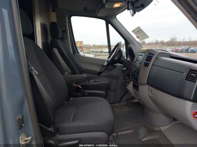 2018 MERCEDES-BENZ SPRINTER 2500 WD3PE7CDXJP643157 Photo 4