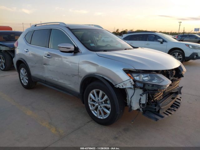2018 NISSAN ROGUE KNMAT2MT3JP550491