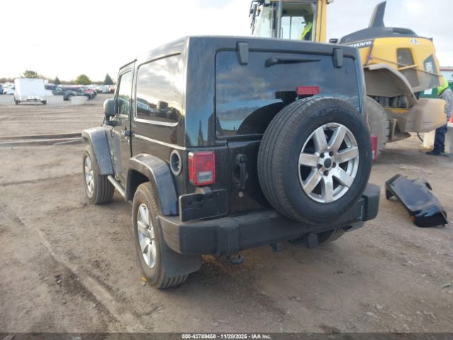 2015 JEEP WRANGLER 1C4AJWBG7FL741607 Photo 2